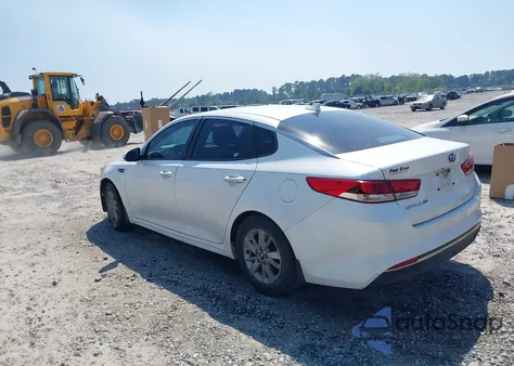 2016 Kia Optima Lx z USA, uszkodzony, nr VIN KNAGT4L35G5098374